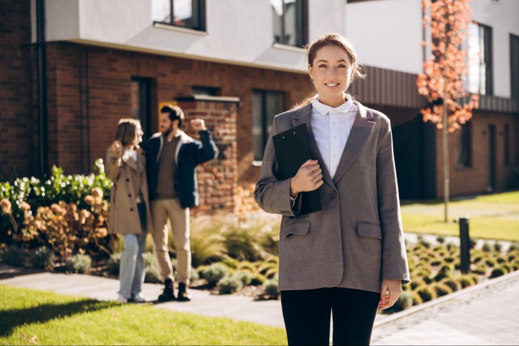 Dallas apartment locator helping couple tour rental properties in Frisco.
